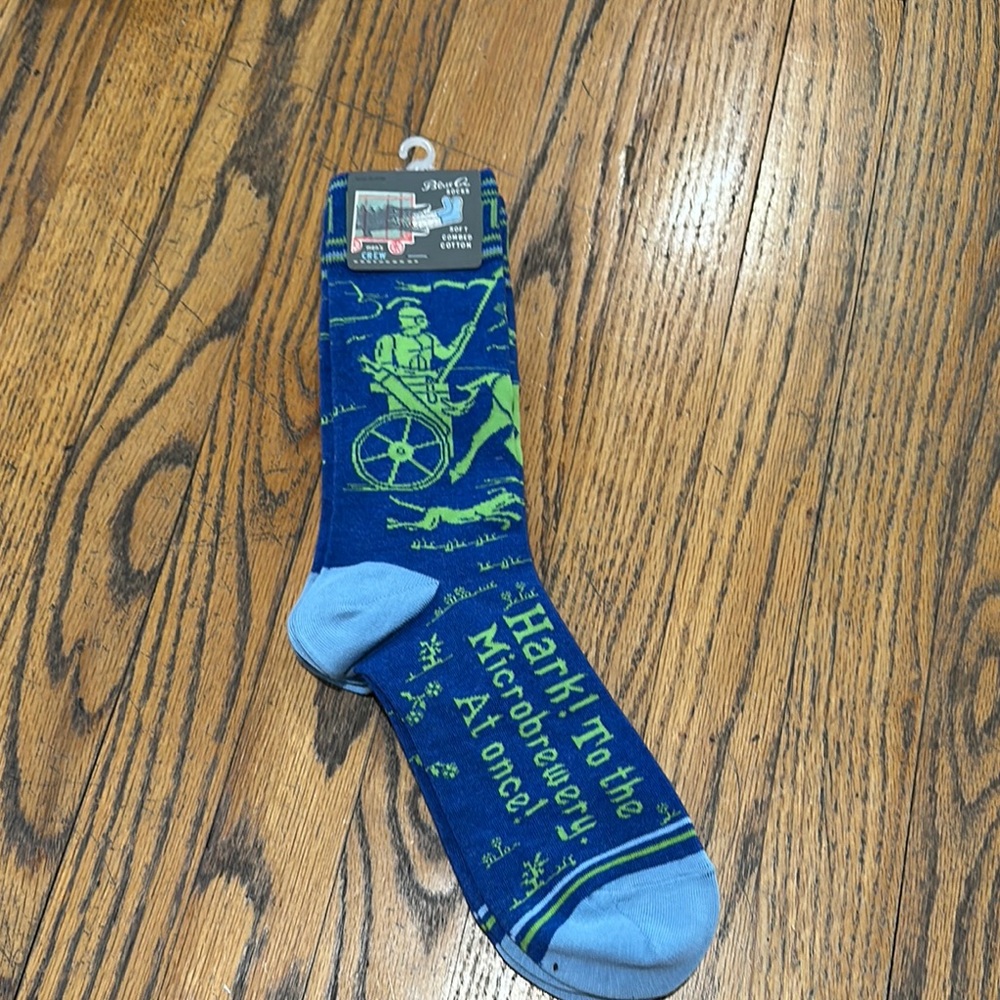 Blue Q Hark to the Microbrewery blue and Green Novelty Socks